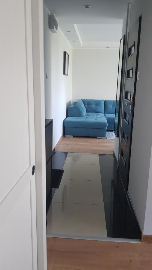 Apartament Turkusowy Lägenhet Kaliszki Exteriör bild